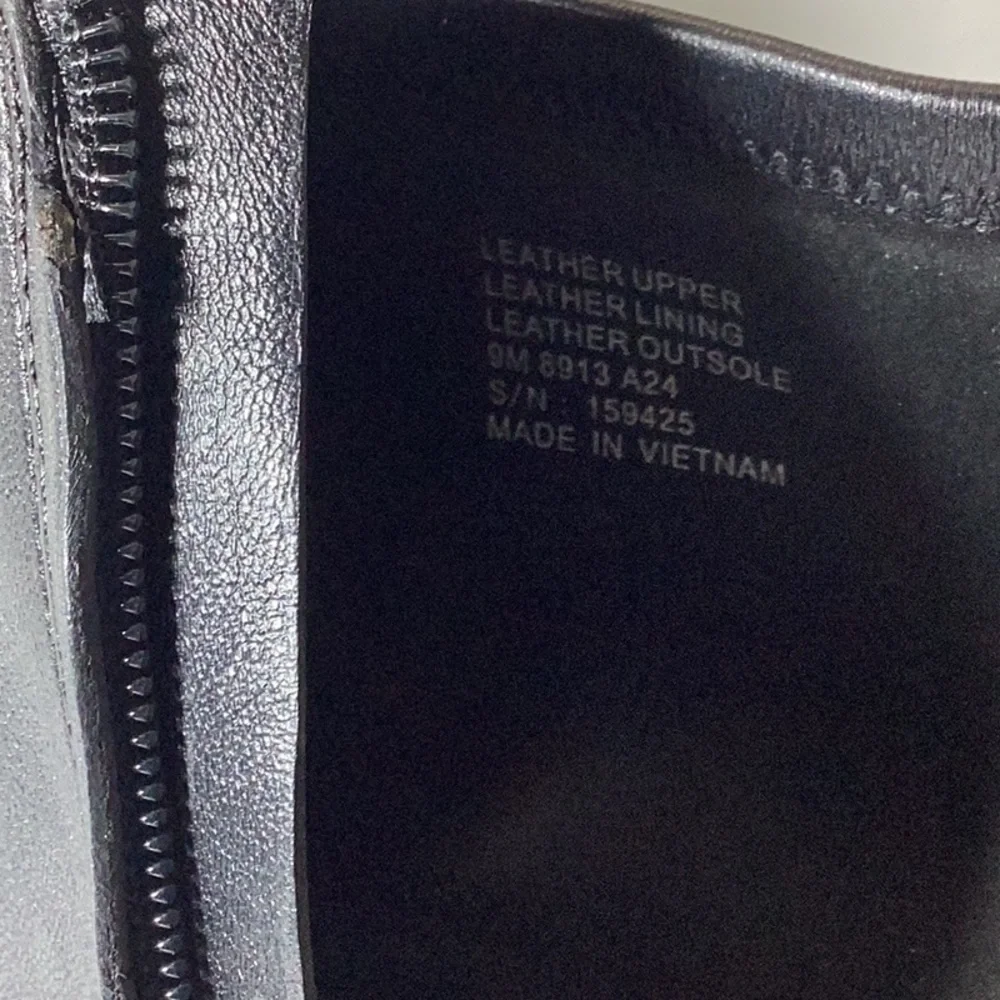 Tory Burch
Women's Cap Toe Ankle Boots - Picture 9 of 11